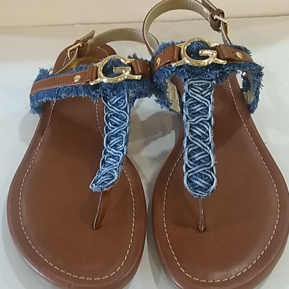 Sandles